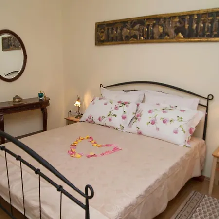 Vakantiehuis Seaside House With A Swimming Pool - 22890 *